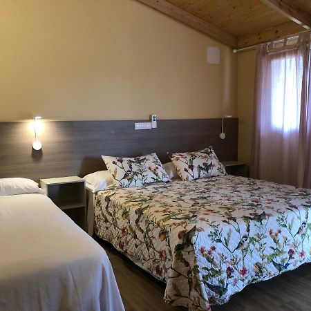 Hostal La Posada De Mari La Cabrera Exteriör bild